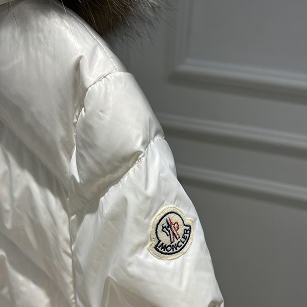 MONCLER 몽클레어 여성 다운 패딩