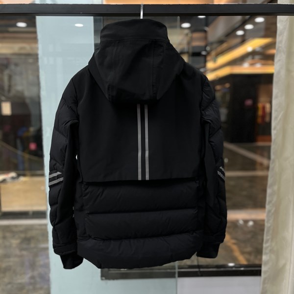 캐나다구스 CANADA GOOSE 패딩