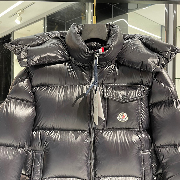 MONCLER 몽클레어 남여공용 쇼트 후드 패딩