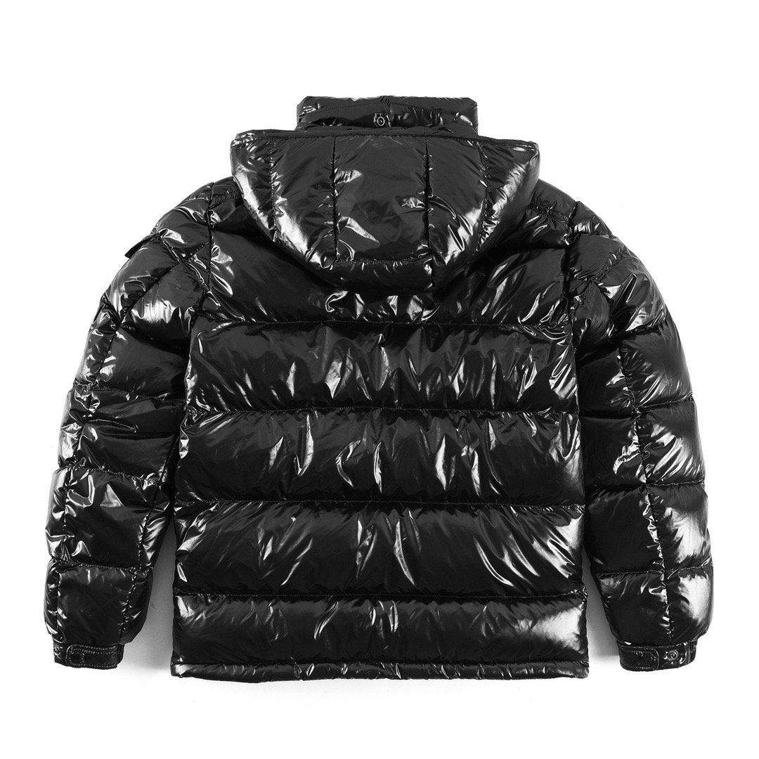 MONCLER 몽클레어 남여공용 쇼트 후드 패딩